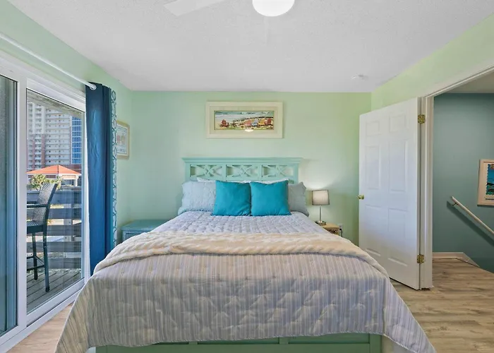 Spacious 2br With Pool Across From The *